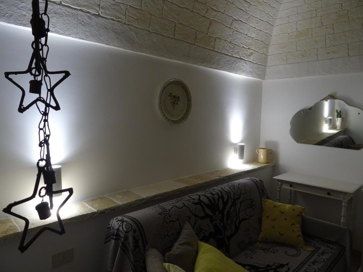 Trulli Di Zia Tata Pensionat Locorotondo Exteriör bild
