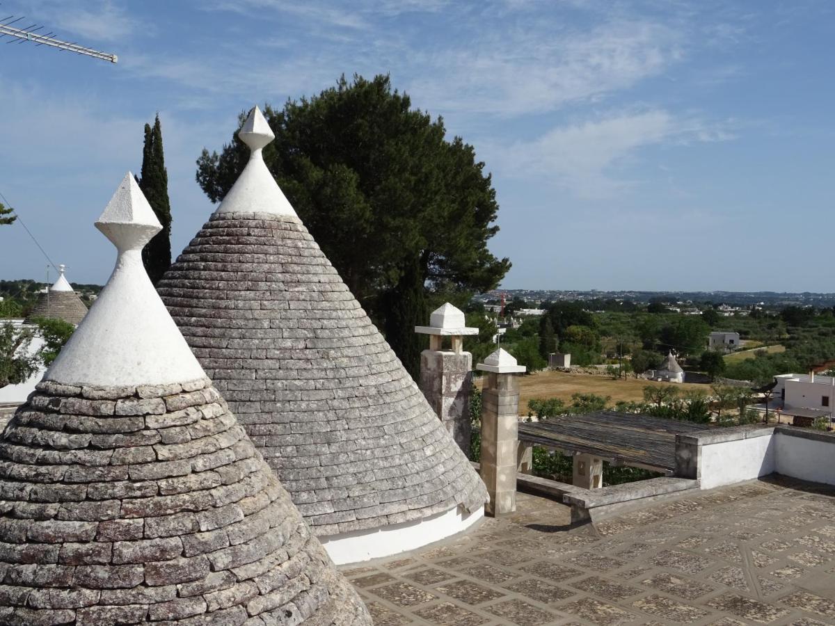 Trulli Di Zia Tata Pensionat Locorotondo Exteriör bild