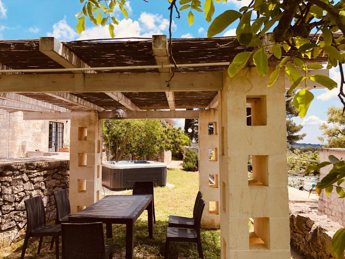 Trulli Di Zia Tata Pensionat Locorotondo Exteriör bild