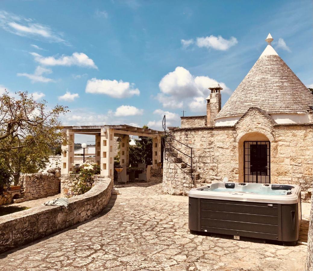 Trulli Di Zia Tata Pensionat Locorotondo Exteriör bild