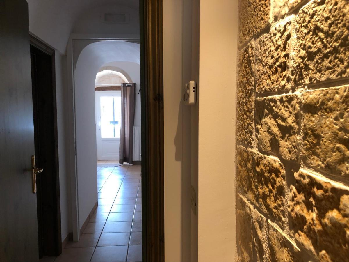 Trulli Di Zia Tata Pensionat Locorotondo Exteriör bild