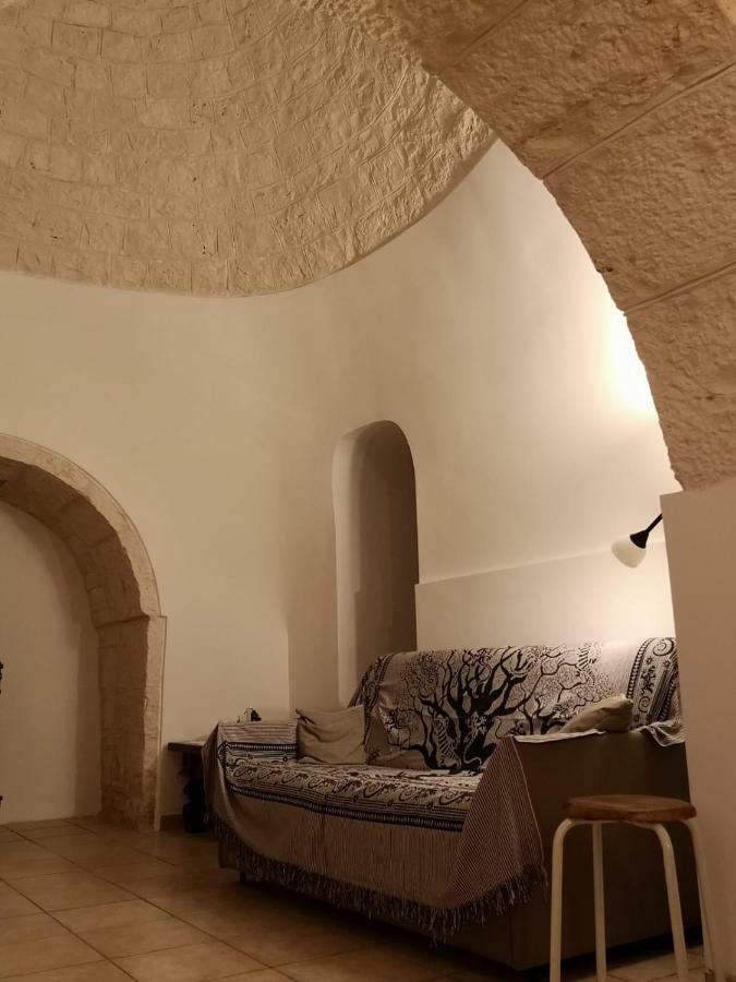 Trulli Di Zia Tata Pensionat Locorotondo Exteriör bild