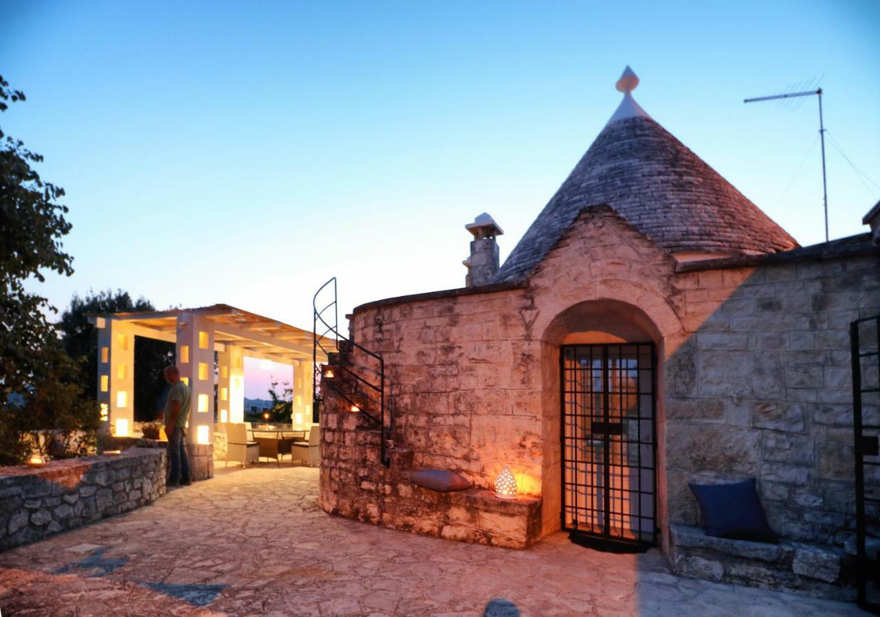 Trulli Di Zia Tata Pensionat Locorotondo Exteriör bild